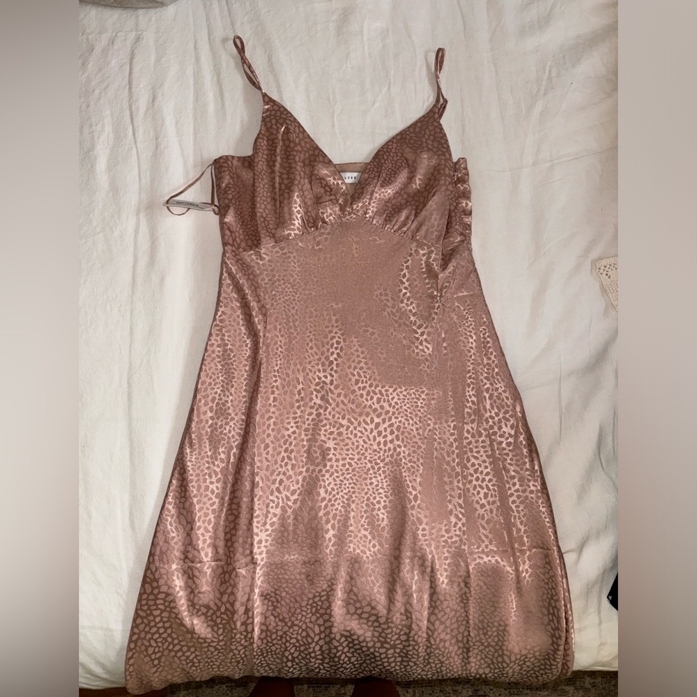 LUSH - MIDI DRESS